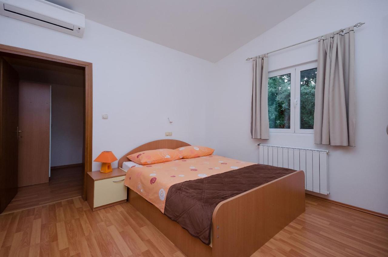 Apartments By The Sea In Lopar Εξωτερικό φωτογραφία