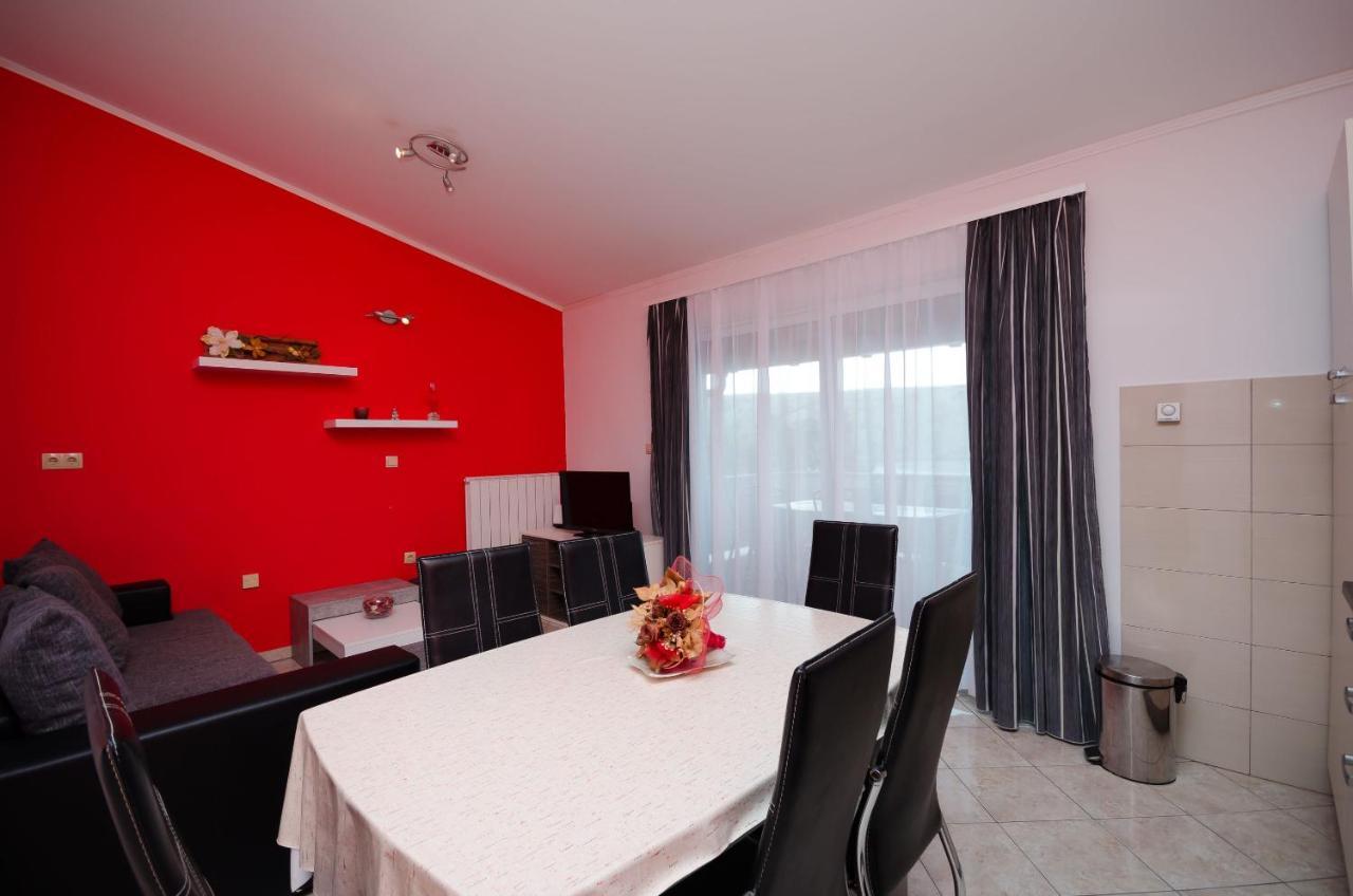 Apartments By The Sea In Lopar Εξωτερικό φωτογραφία