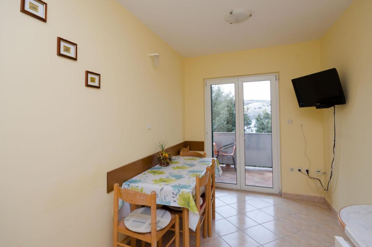 Apartments By The Sea In Lopar Εξωτερικό φωτογραφία