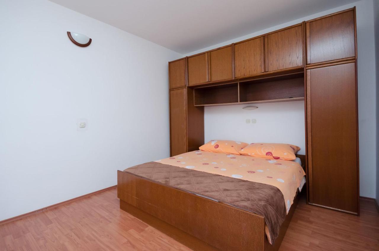 Apartments By The Sea In Lopar Εξωτερικό φωτογραφία